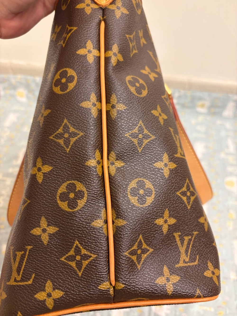 Louis Vuitton Palermo Pm (PRICE FIRM) - Picture 16 of 16